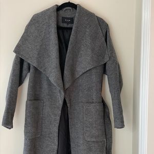 Like new Beautiful gray Belted coat - Vila clothes